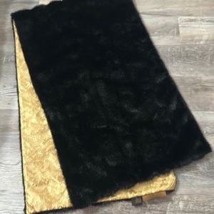 IMAN Black Faux Fur Reversible Gold Lining Shawl Wrap